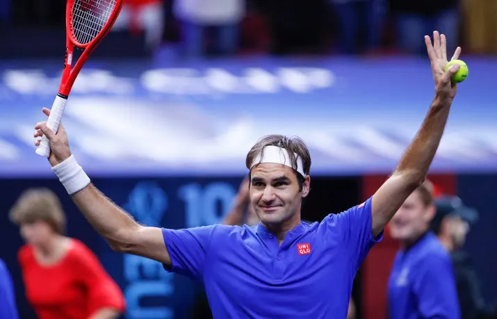 federer in shanghai te sterk voor nishikori