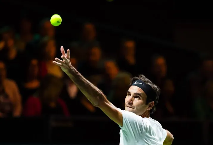 federer naar finale in rotterdam