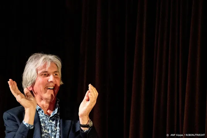 felix meurders trots op memorabele jaren spijkers met koppen