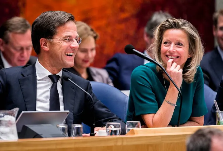 felle kritiek uit kamer op minister ollongren