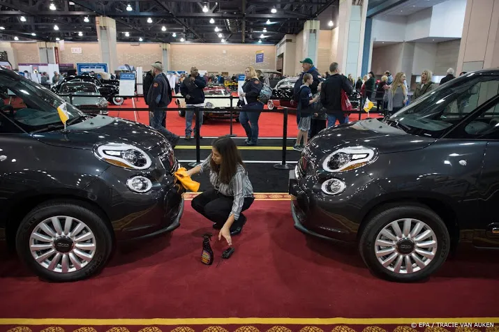fiat steekt miljarden in fabrieken vs