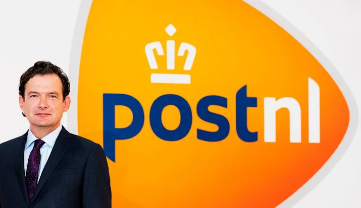financieel topman postnl kondigt vertrek aan