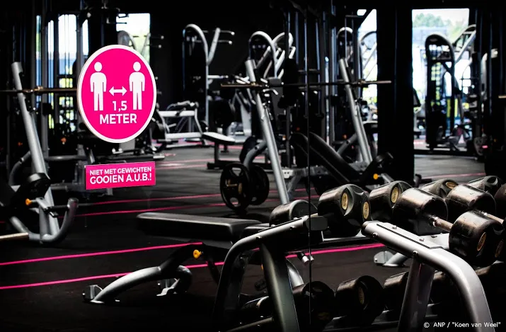 fitnessketen vecht gedwongen sluiting aan