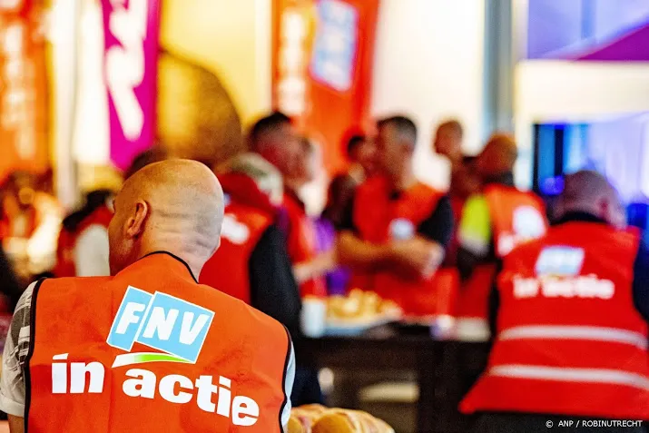 fnv start met werkonderbrekingen op distributiecentra om cao