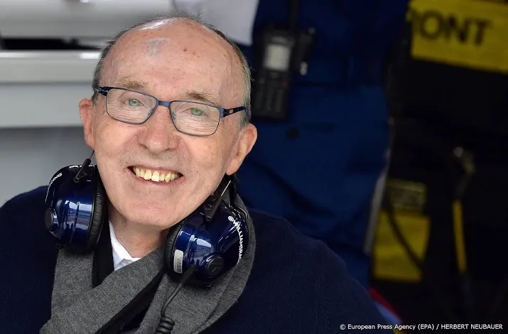 formule 1 legende frank williams voor kerst uit ziekenhuis