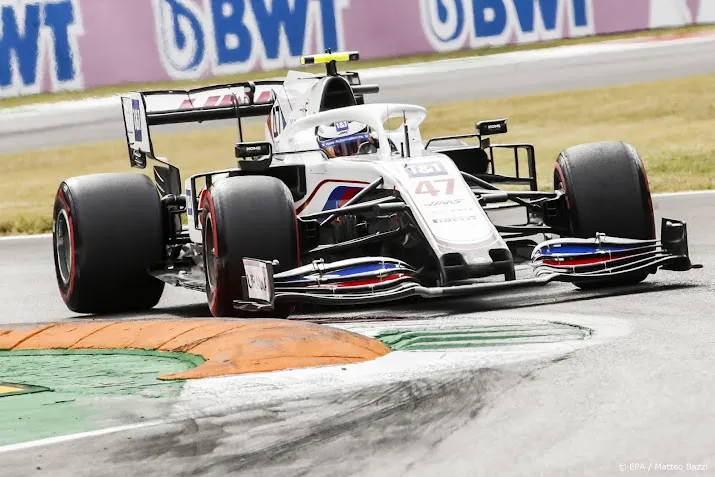 formule 1 team haas gaat in 2022 door met schumacher en mazepin