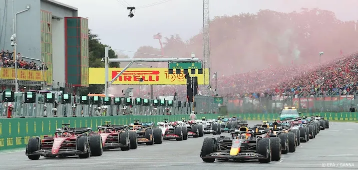 formule 1 teams schrapen verf om autos lichter te maken
