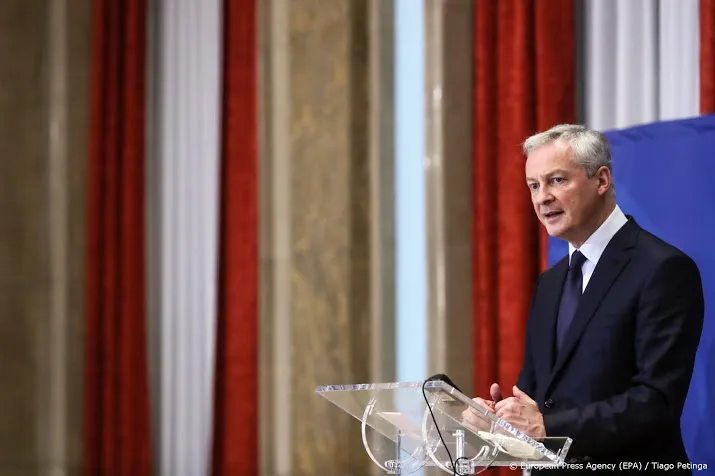 franse minister le maire wil handelssancties vs oplossen