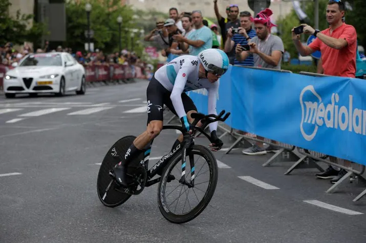 froome ziet nog steeds kansen in giro