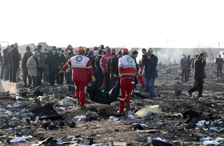 geen aanwijzingen voor nederlanders in gecrashte toestel iran