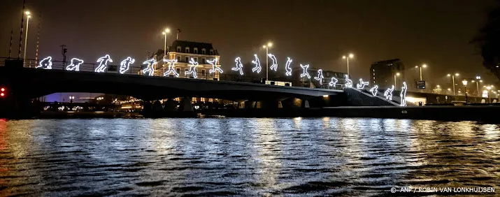geen tekort voor amsterdam light festival dankzij veel steun