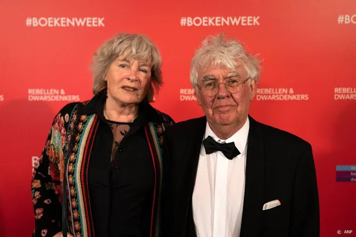 geert mak vult laatste boek aan met epiloog over coronacrisis
