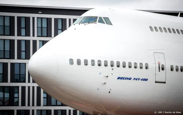 geplaagd boeing zet streep door prognoses