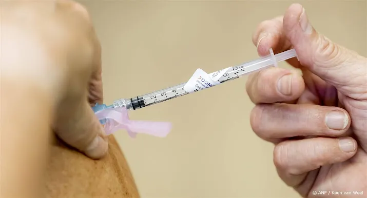 gezondheidsraad coronaprik voor aanstaande moeders nu onnodig