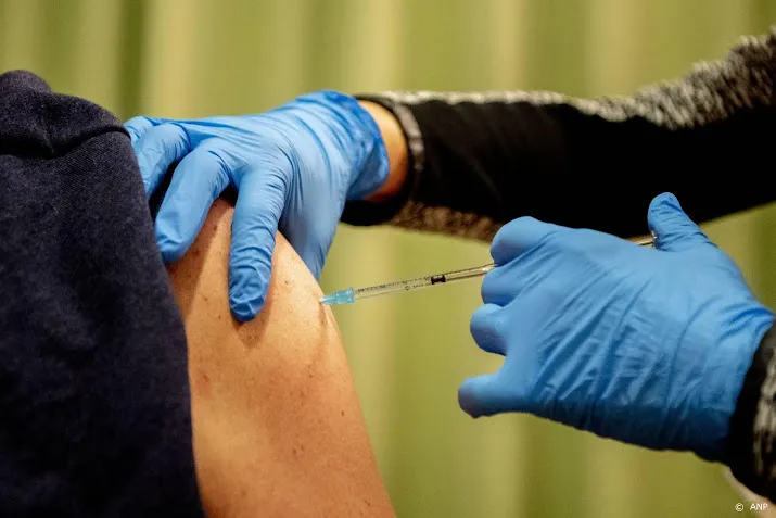 gezondheidsraad herhaalprik vaccin novavax mag maar liever mrna