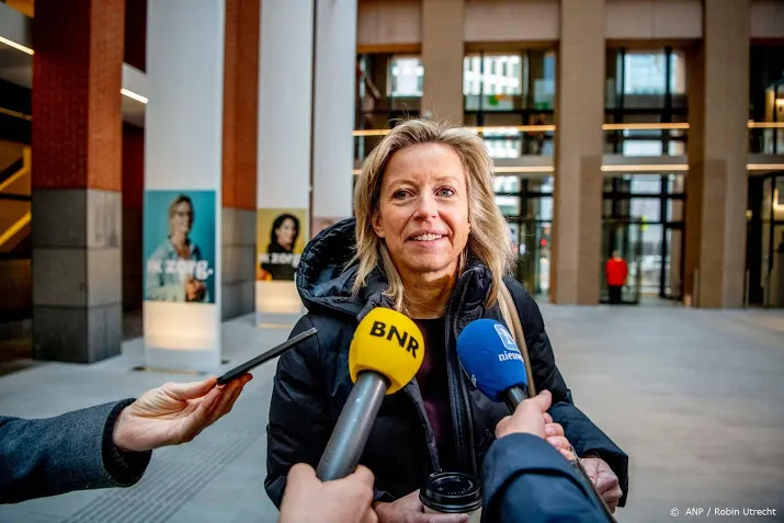 giften van buiten eu verboden voor partijen