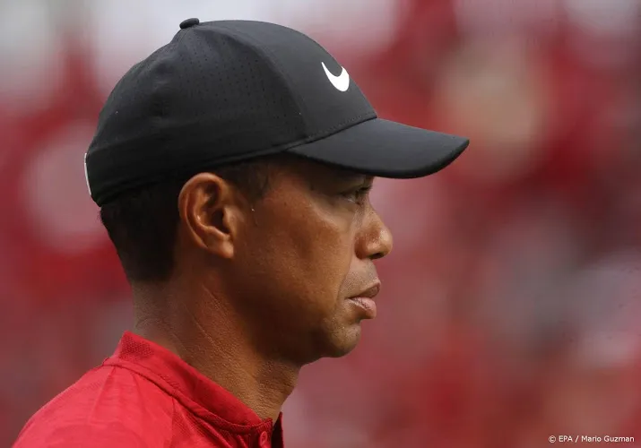 golfer woods opnieuw geblesseerd