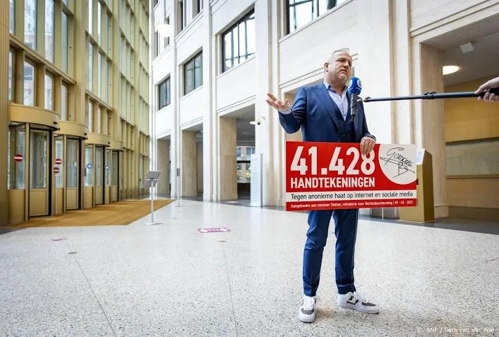 gordon wil einde anonieme hatespeech 41 000 handtekeningen