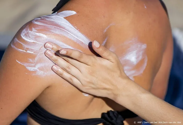 gratis zonnebrandcreme en meer schaduwplekken tegen huidkanker