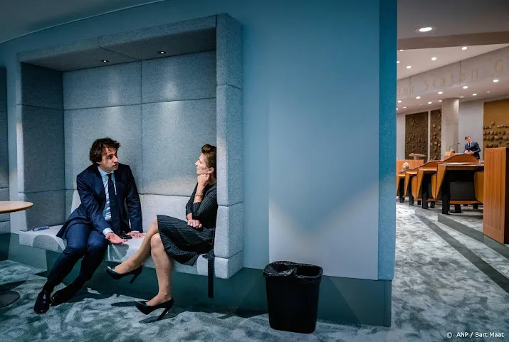 groenlinks en pvda steunen motie voor aanpassing van 2 miljard