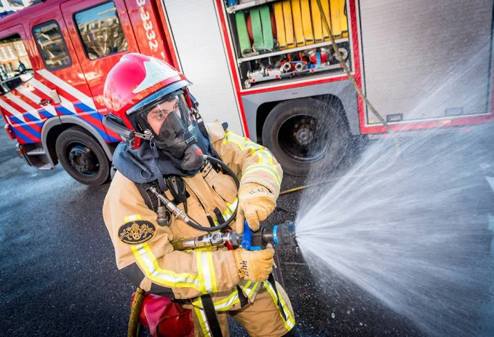 grote natuurbrand bij wateren
