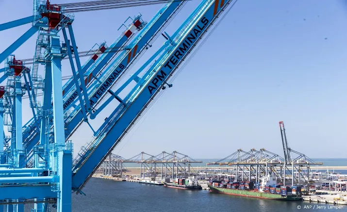 grote terrorismeoefening in rotterdamse haven