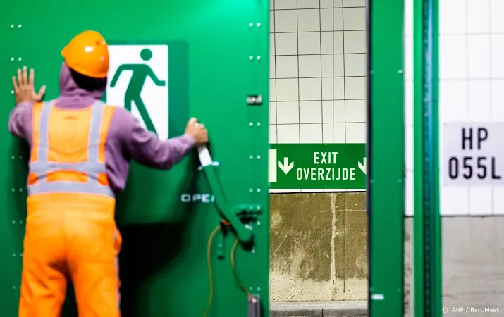 haagse koningstunnel weer open na renovatie