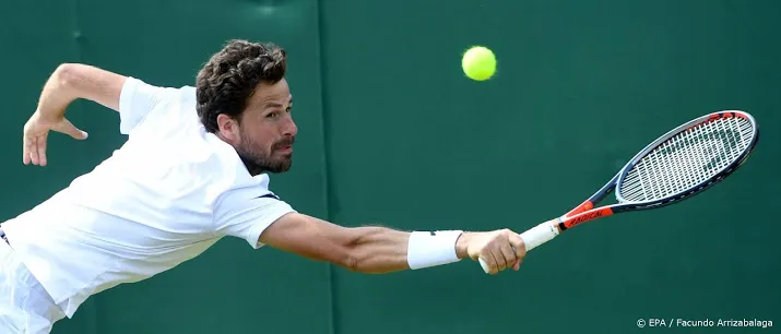 haase in hamburg snel onderuit