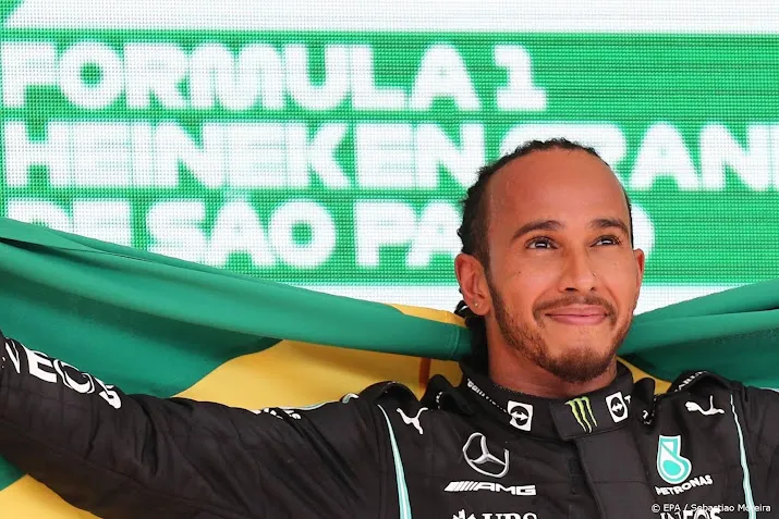 hamilton rijdt in djedda weer met raketmotor van brazilie