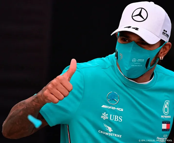 hamilton zaait twijfel over toekomst in formule 1