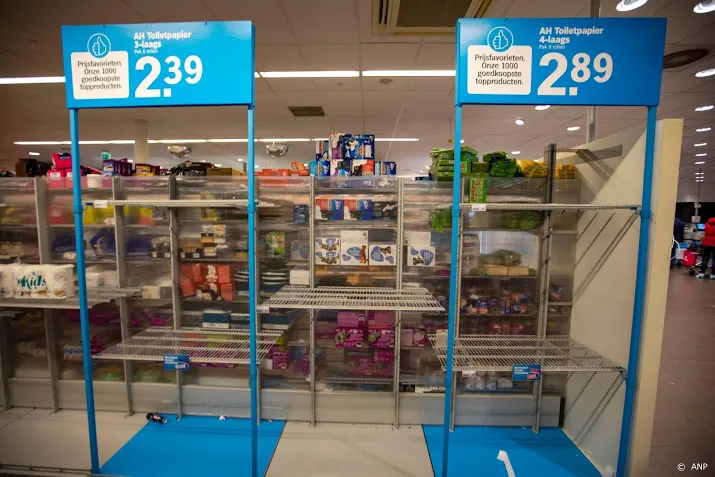 hamsterwoede leidt tot topomzet voor supermarkten