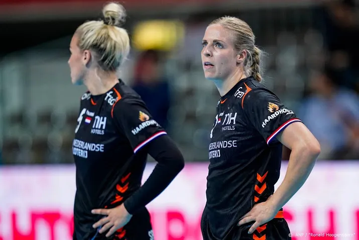 handbalster snelder verloren van keepster