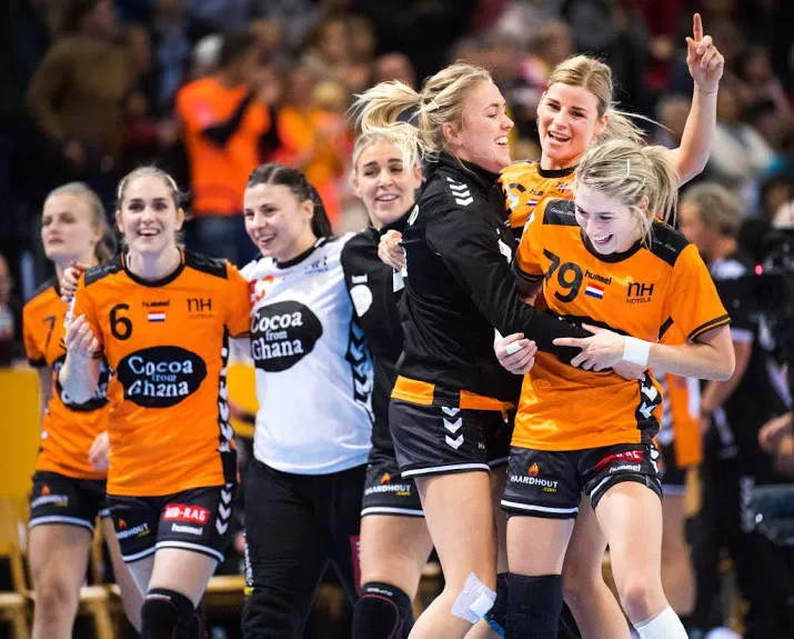 handbalsters winnen opnieuw van japan