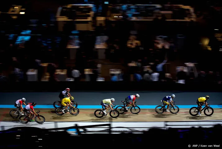 hansen hester nog altijd leiders op zesdaagse