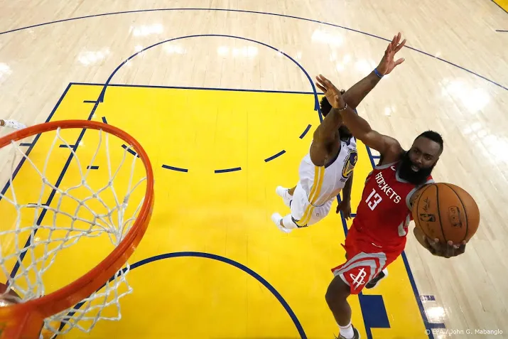 harden blijft scoren warriors winnen weer