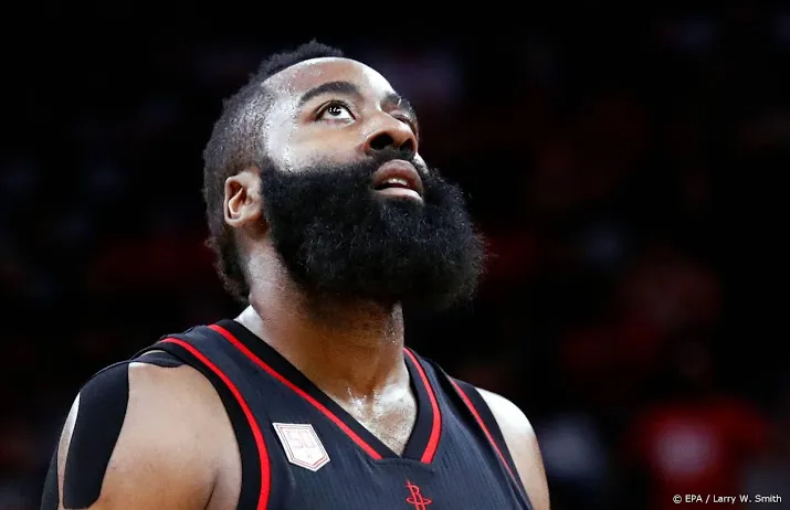 harden leidt rockets met 58 punten langs heat