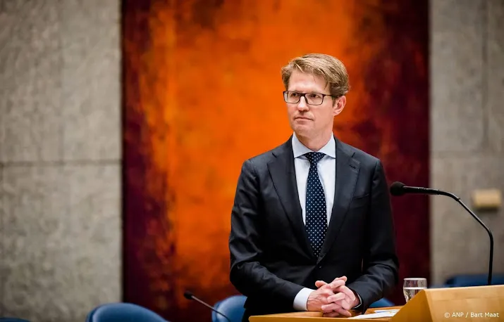 hardere aanpak radicale organisaties