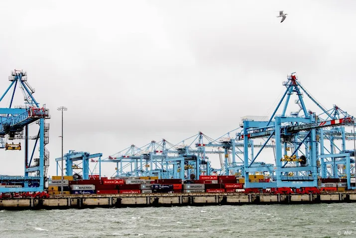 haven rotterdam op pre coronaniveau recordaantal containers