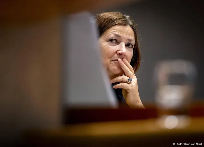 helder nu geen duidelijkheid over bezuinigingen op ouderenzorg