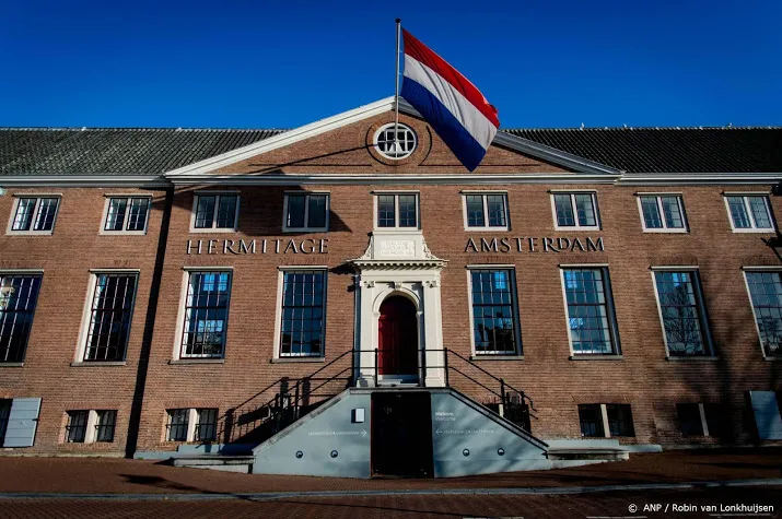 hermitage viert tienjarig jubileum