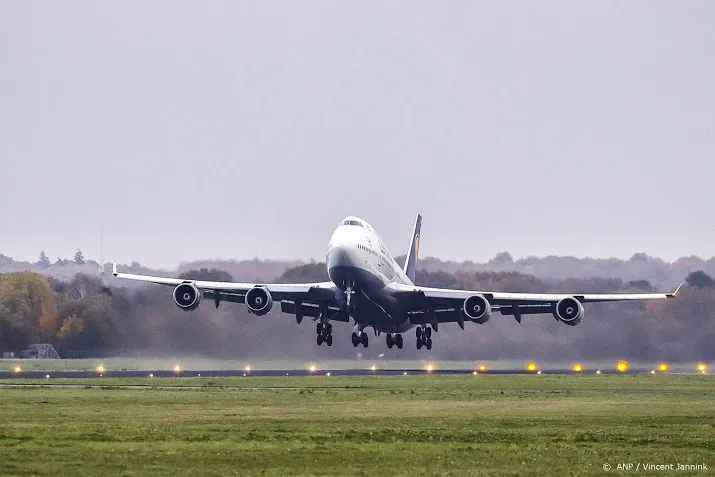 herstel van luchtverkeer in europa zet verder door