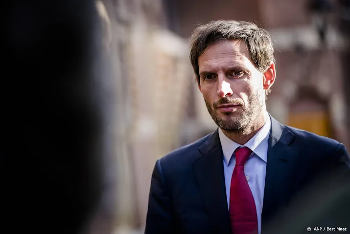 hoekstra ziet goede aanknopingspunten in rapport remkes