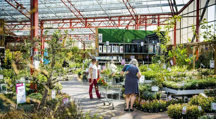 hogere prijzen stuwen verkopen tuincentra haardhout populairder