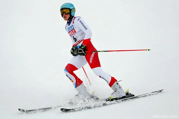 holdener snelste in eerste run slalom