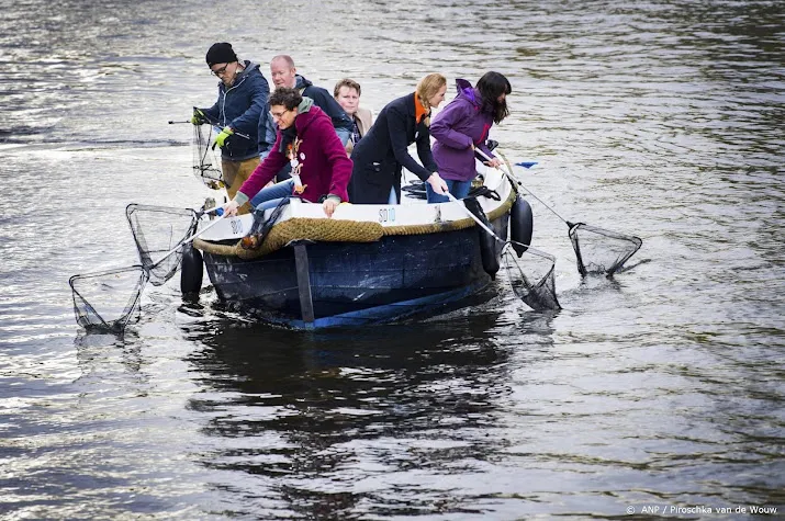 honderden initiatieven in het land starten voor world cleanup day