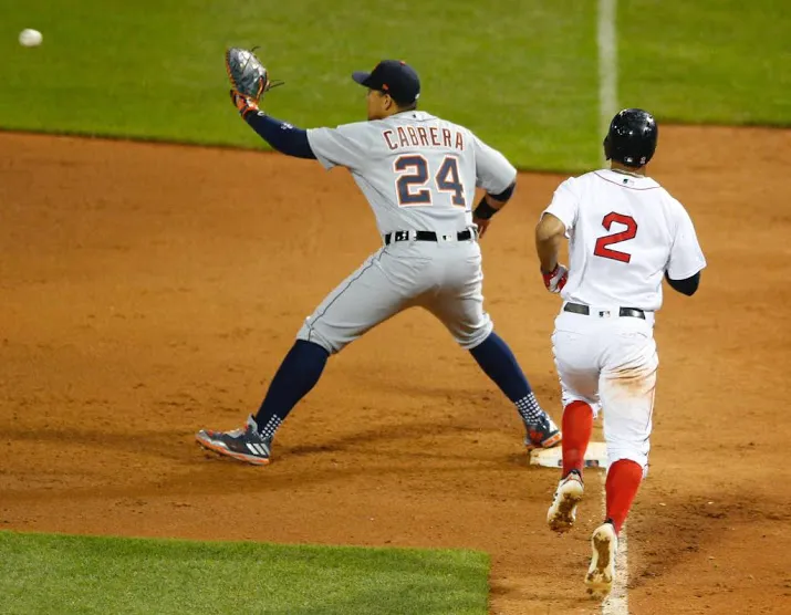 honkballer bogaerts blinkt voor boston