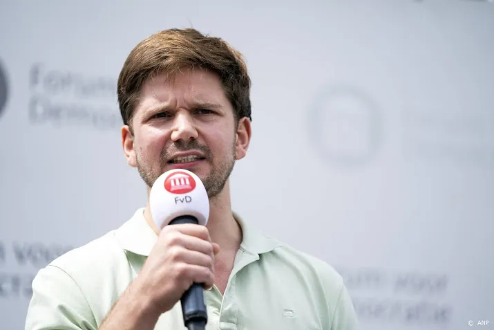 hoofdredacteuren zorgen over intimidatie journalist door forum