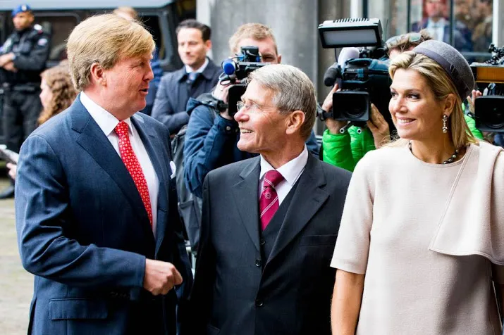 hoog eerbetoon voor vertrekkende onderkoning