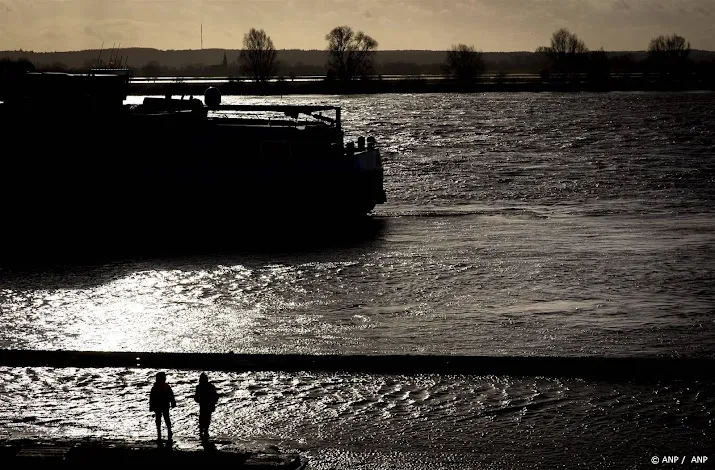 hoog waterpeil bezorgt waterschappen zeer drukke kerst