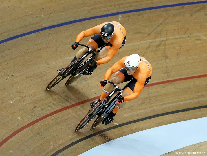 hoogland en lavreysen naar kwartfinales sprint